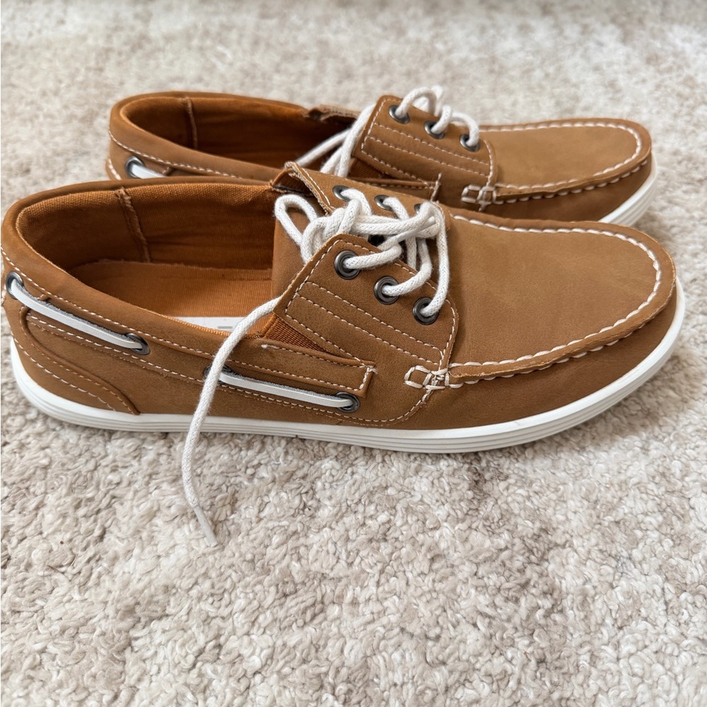 Unlisted by Kenneth Cole Tan and White Boat Shoes